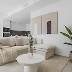 Apartmán Vivi Homes - Feliz - Roof Terrace - Pool - Gym *