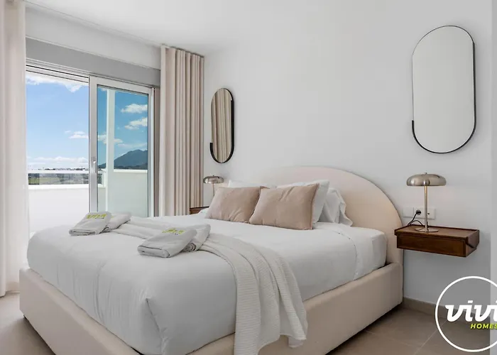 Vivi Homes - Feliz - Roof Terrace - Pool - Gym Lejlighed *